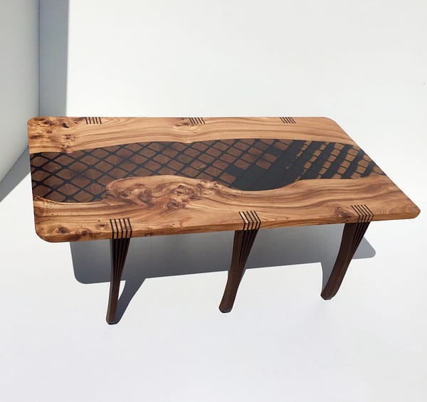 Table basse "Same same but different"