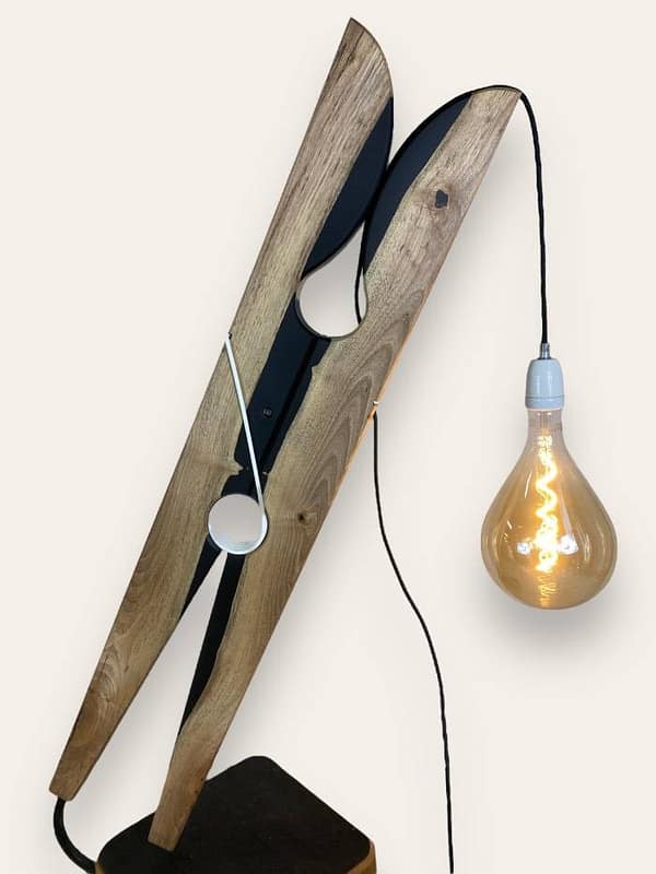 Lampadaire "pince moi" - Poirier